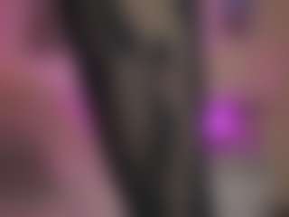 Innanaa's Live Sex Cam Show