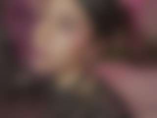 Innanaa's Live Sex Cam Show