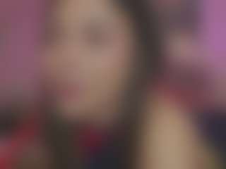 Innanaa's Live Sex Cam Show