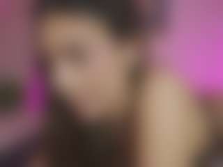 Innanaa's Live Sex Cam Show