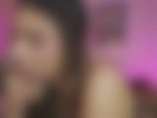 Innanaa's Live Sex Cam Show