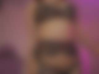 Innanaa's Live Sex Cam Show