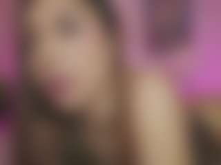 Innanaa's Live Sex Cam Show