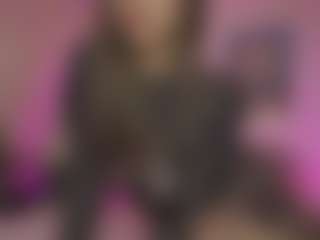 Innanaa's Live Sex Cam Show