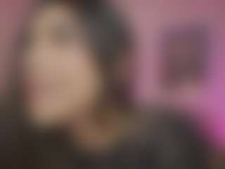 Innanaa's Live Sex Cam Show