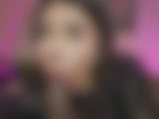 Innanaa's Live Sex Cam Show