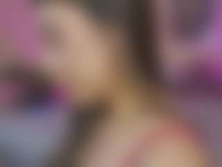 Innanaa's Live Sex Cam Show