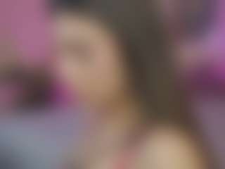 Innanaa's Live Sex Cam Show