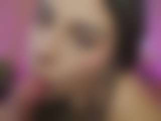 Innanaa's Live Sex Cam Show