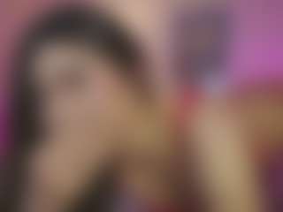 Innanaa's Live Sex Cam Show