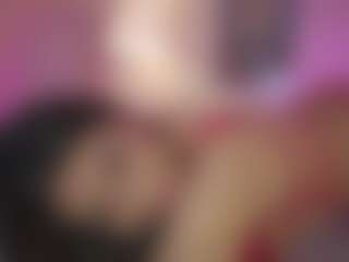 Innanaa's Live Sex Cam Show