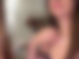 Innanaa's Live Sex Cam Show