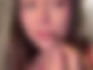 Innanaa's Live Sex Cam Show