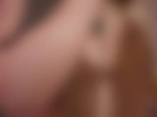 Innanaa's Live Sex Cam Show