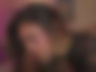 Innanaa's Live Sex Cam Show