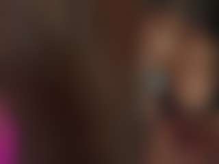 Innanaa's Live Sex Cam Show