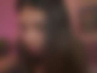 Innanaa's Live Sex Cam Show