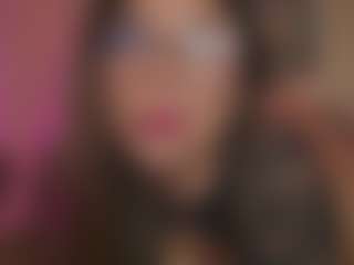 Innanaa's Live Sex Cam Show