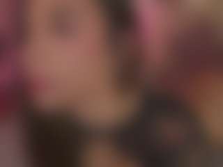 Innanaa's Live Sex Cam Show