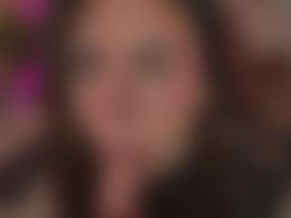 Innanaa's Live Sex Cam Show