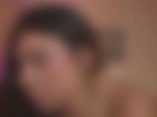 Innanaa's Live Sex Cam Show