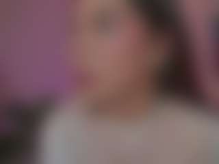 Innanaa's Live Sex Cam Show
