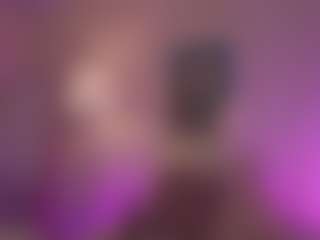 Innanaa's Live Sex Cam Show
