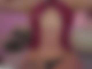 Innanaa's Live Sex Cam Show