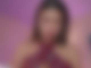 Innanaa's Live Sex Cam Show