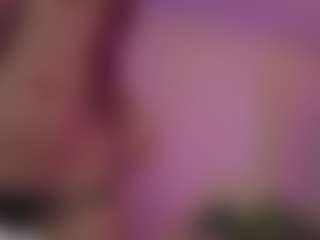 Innanaa's Live Sex Cam Show