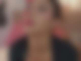 Innanaa's Live Sex Cam Show