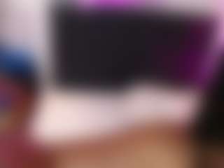 Live cam show with Queenie-star - Cuckold on googirlz