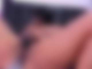 Live cam show with Queenie-star - Ebony on LiveSexCams6 | colombia