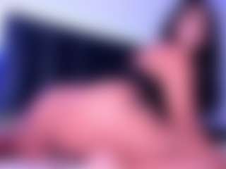 Live cam show with Queenie-star - Ebony on Camsoda | colombia