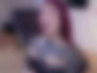 Live cam show with rubbernina - Orgasm on Livezox