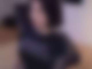 Live cam show with rubbernina - Drinking on camtv