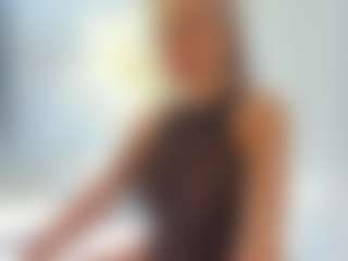 Russian-Ava's Live Sex Cam Show