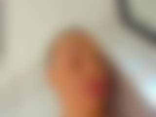 Russian-Ava's Live Sex Cam Show