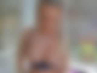 Russian-Ava's Live Sex Cam Show
