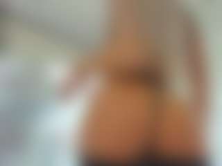 Russian-Ava's Live Sex Cam Show
