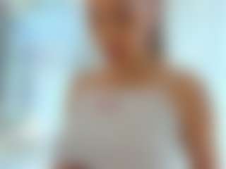 Live cam show with Russian-Ava - Latina Petite on Camsoda