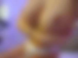 Live cam show with Russian-Ava - Fingers on Camversity