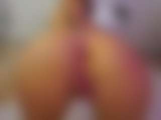 Russian-Ava's Live Sex Cam Show