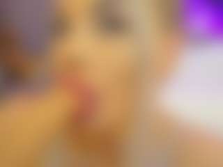 Russian-Ava's Live Sex Cam Show