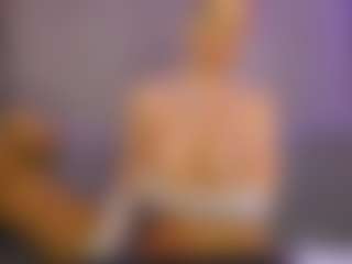 Russian-Ava's Live Sex Cam Show