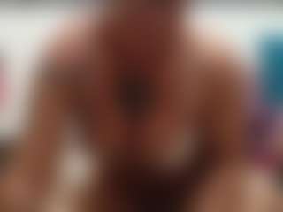 Live cam show with SoulSarah - Middle Aged on Livezox