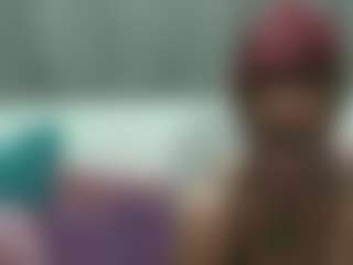 Live cam show with SoulSarah - Middle Aged on fuklive.com