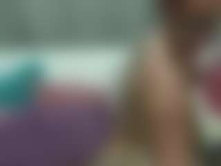 Live cam show with SoulSarah - Lesbian on Camversity