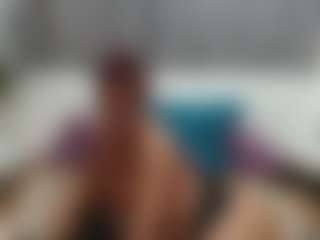 Live cam show with SoulSarah - Fingering MILF on nudelive.tv