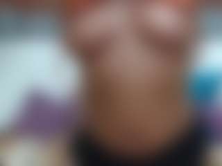 Live cam show with SoulSarah - Middle Aged on Fling VIP Chat